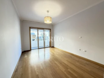 Apartamento T1 para Venda em Costa