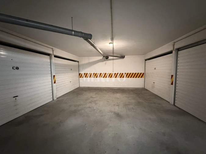 Apartamento T1 para Venda em Costa Foto 10