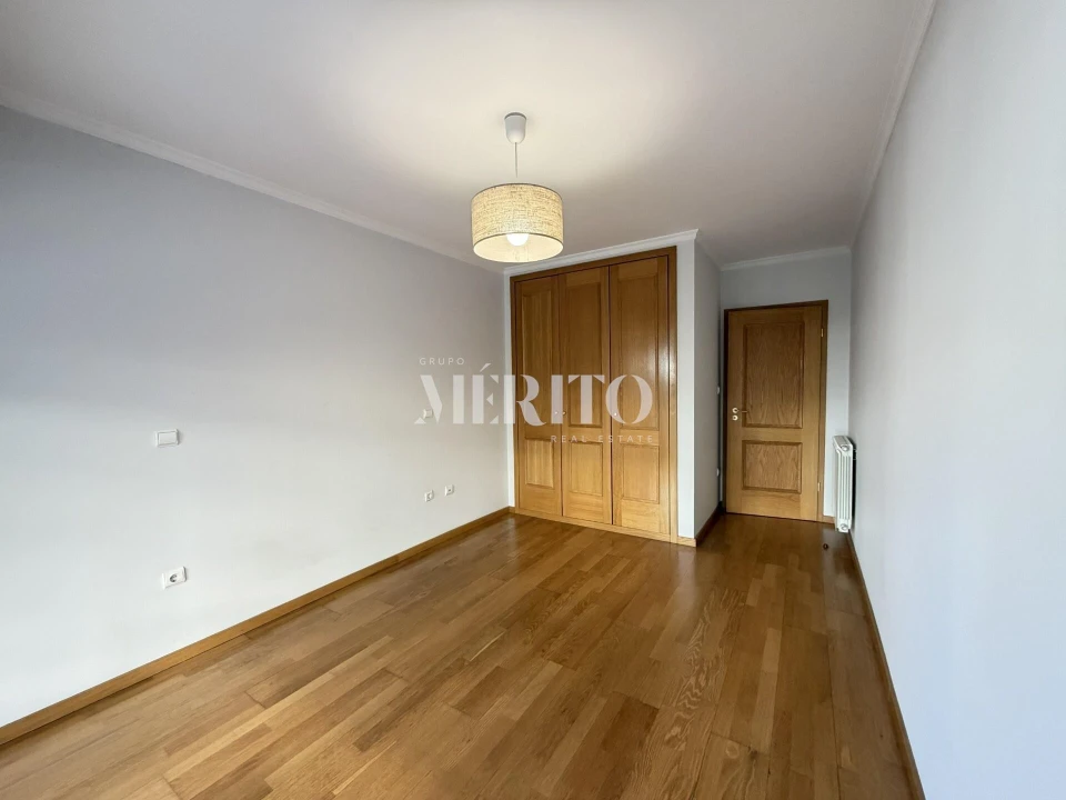 Apartamento T1 para Venda em Costa Foto 8