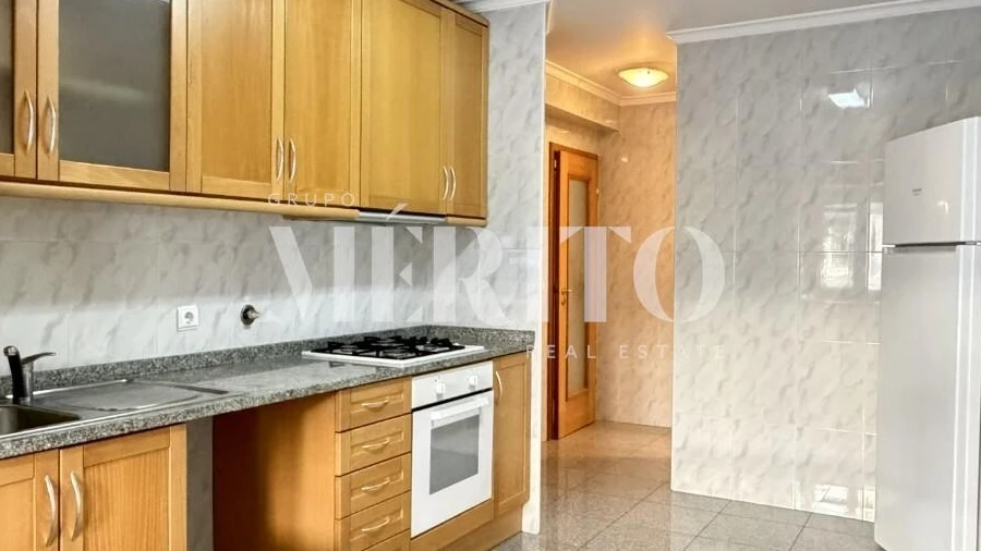 Apartamento T1 para Venda em Costa