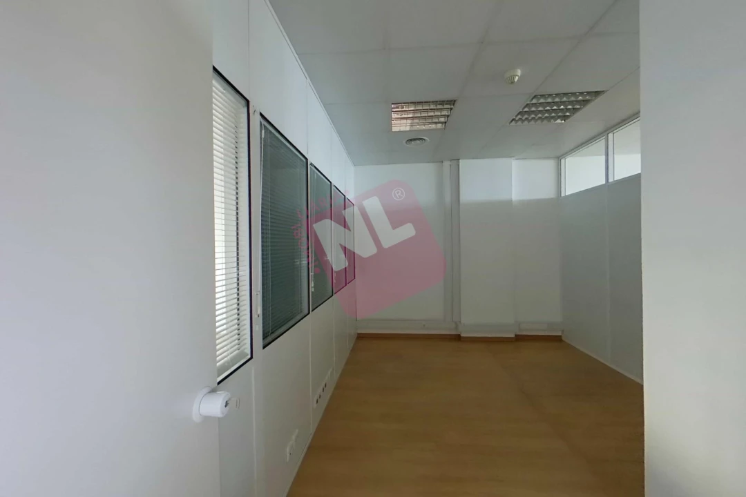 Loja para Arrendamento em Odivelas Foto 24