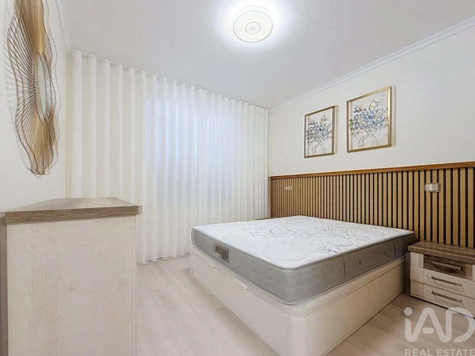 Apartamento para Venda em Caniço Foto 11