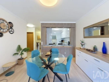 Apartamento para Venda em Caniço