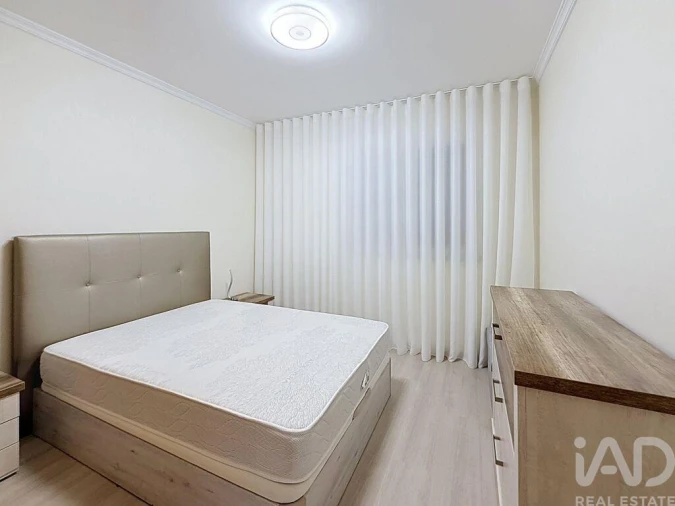 Apartamento para Venda em Caniço Foto 10