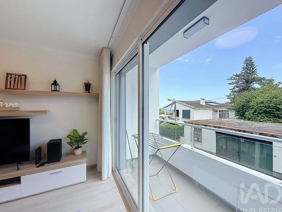 Apartamento para Venda em Caniço Foto 14