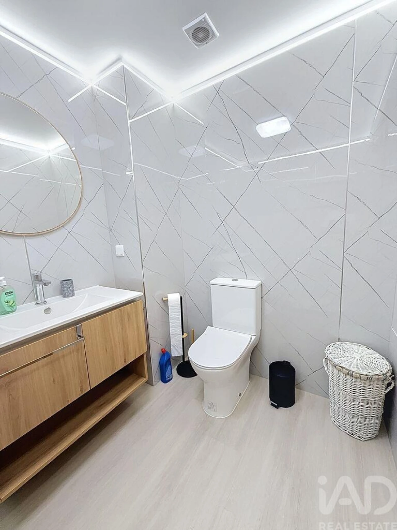 Apartamento para Venda em Caniço Foto 12