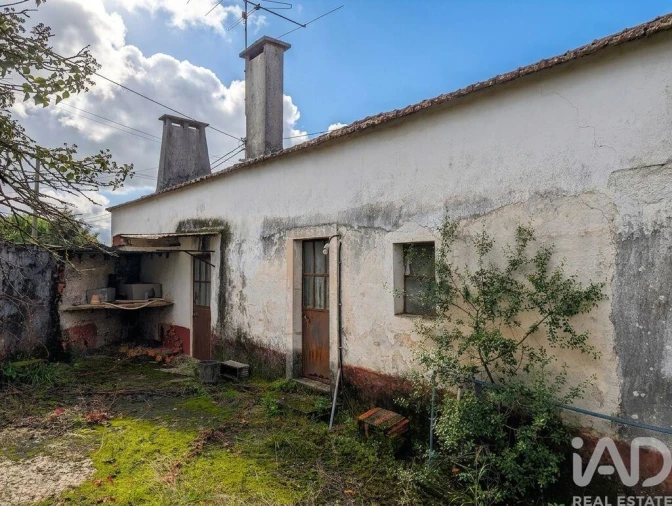 Moradia T2 para Venda em Brogueira, Parceiros de Igreja e Alcorochel Foto 2