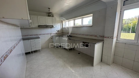 Apartamento T2 para Venda em Olivais