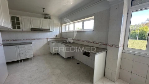Apartamento T2 para Venda em Olivais