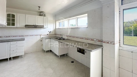 Apartamento T2 para Venda em Olivais