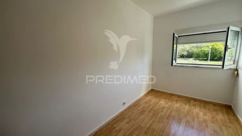 Apartamento T2 para Venda em Olivais