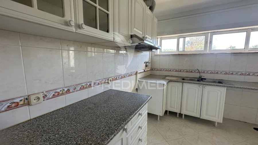 Apartamento T2 para Venda em Olivais Foto 6