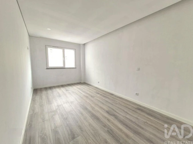 Apartamento T3 para Venda em Palmela Foto 5