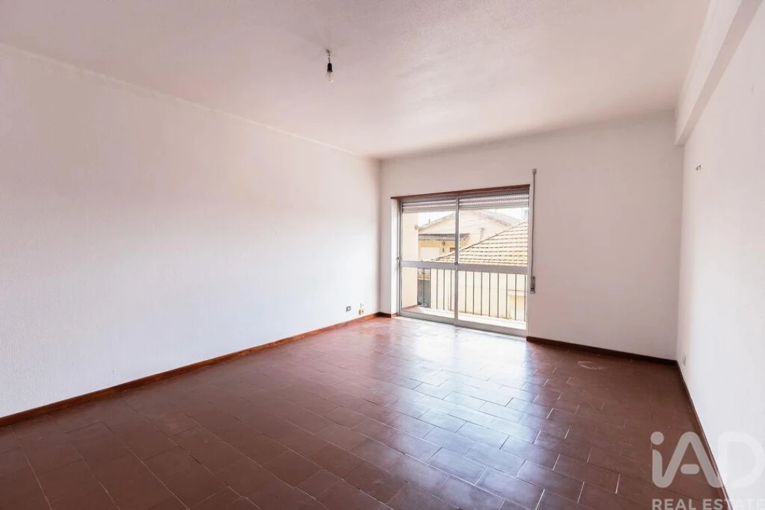 Apartamento T3 para Venda em Alhadas Foto 9