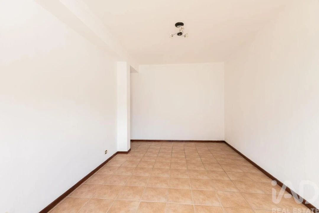 Apartamento T3 para Venda em Alhadas Foto 32