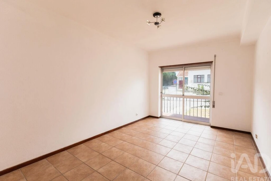 Apartamento T3 para Venda em Alhadas Foto 19