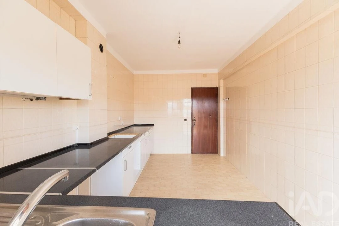 Apartamento T3 para Venda em Alhadas Foto 7