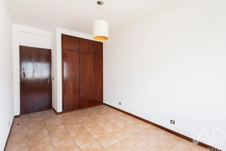 Apartamento T3 para Venda em Alhadas Foto 27
