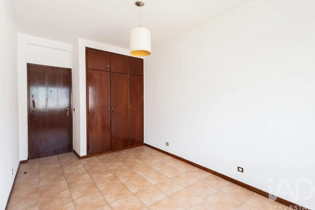 Apartamento T3 para Venda em Alhadas Foto 26