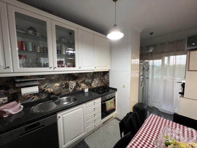 Apartamento para Venda em Gandra Foto 8