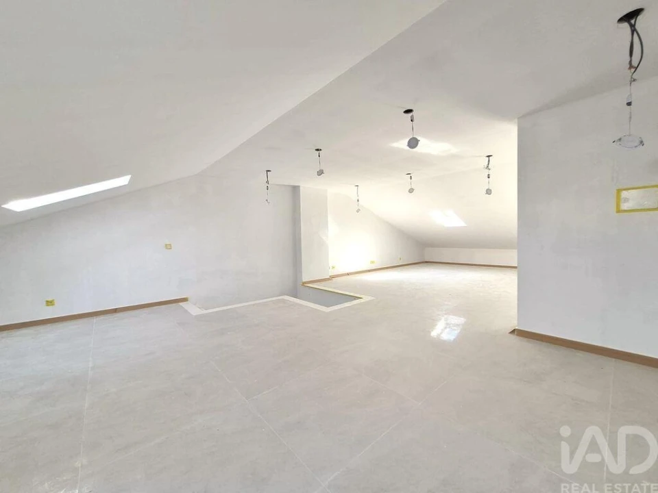 Apartamento T3 para Venda em Palmela Foto 14