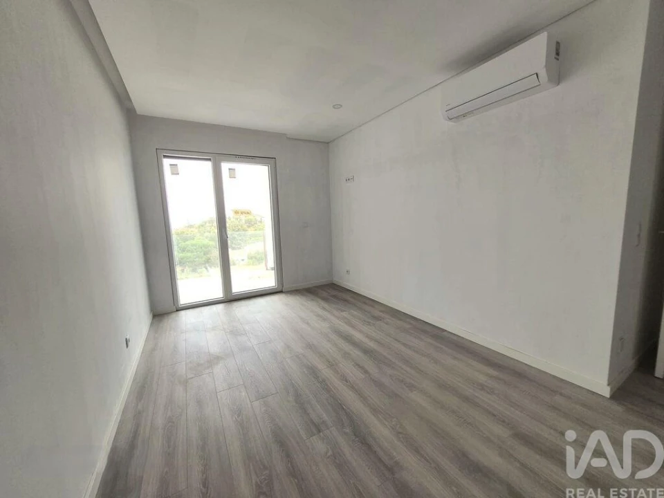 Apartamento T3 para Venda em Palmela Foto 10