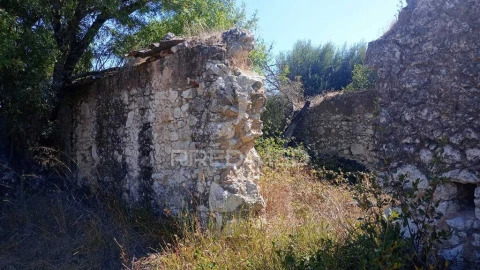 Moradia para Venda em Marvila, Ribeira Santarém, São Salvador, São Nicolau