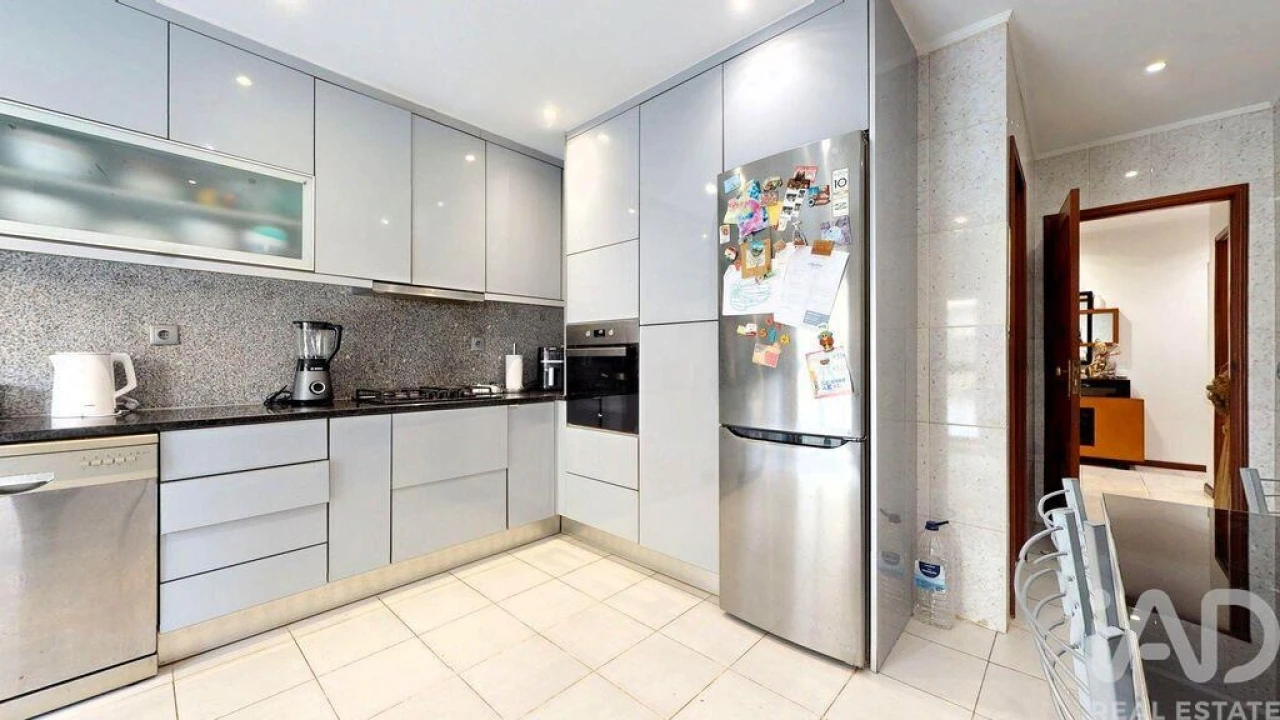 Apartamento T3 para Venda em Aguas Santas Foto 12