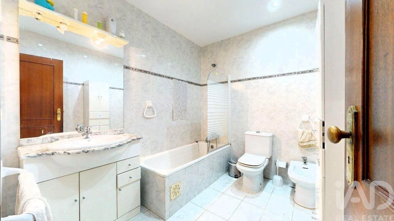 Apartamento T3 para Venda em Aguas Santas Foto 20