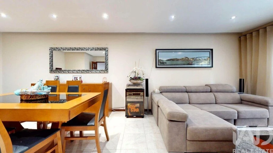 Apartamento T3 para Venda em Aguas Santas Foto 8