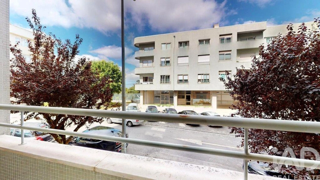 Apartamento T3 para Venda em Aguas Santas Foto 1