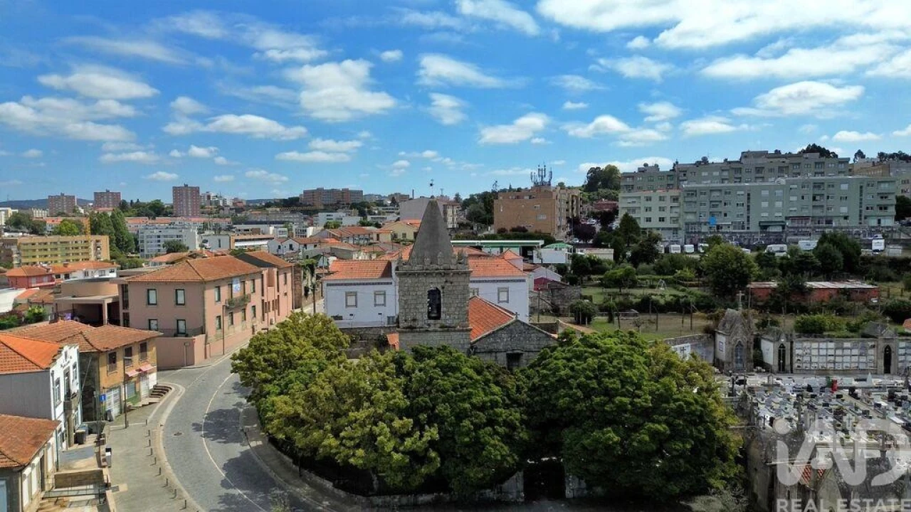 Apartamento T3 para Venda em Aguas Santas Foto 32