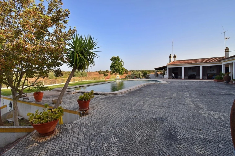 Quinta T6 para Venda em Ciborro Foto 37