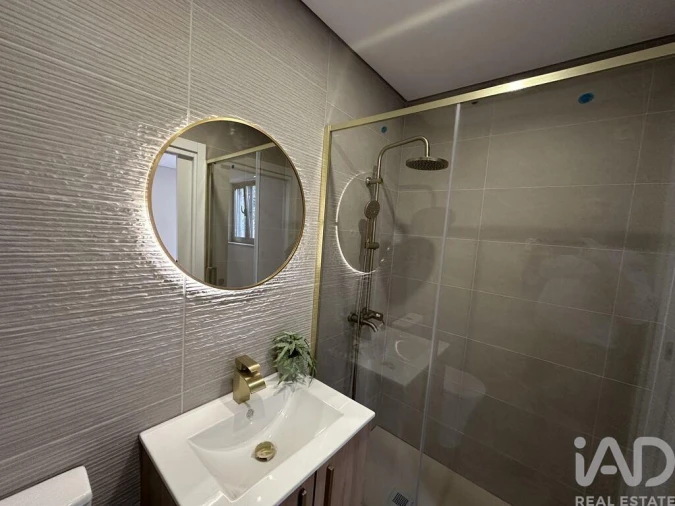 Apartamento T3 para Venda em Avelãs de Ambom e Rocamondo Foto 8