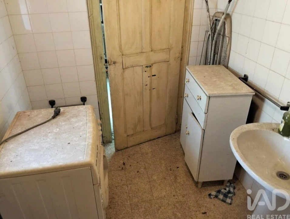 Moradia T2 para Venda em Brogueira, Parceiros de Igreja e Alcorochel Foto 28