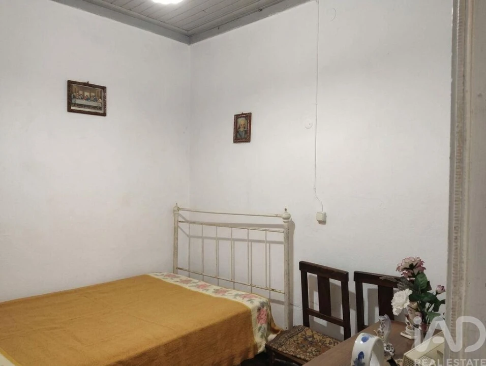 Moradia T2 para Venda em Brogueira, Parceiros de Igreja e Alcorochel Foto 23