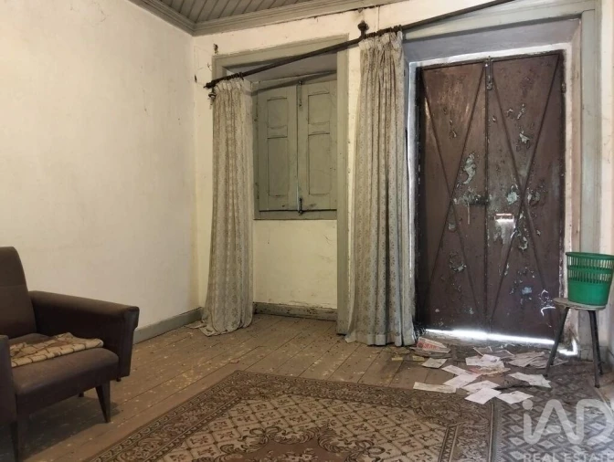 Moradia T2 para Venda em Brogueira, Parceiros de Igreja e Alcorochel Foto 11
