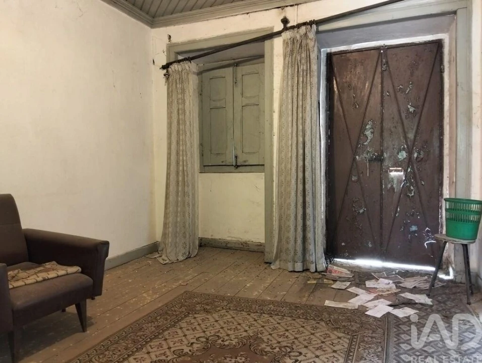 Moradia T2 para Venda em Brogueira, Parceiros de Igreja e Alcorochel Foto 11