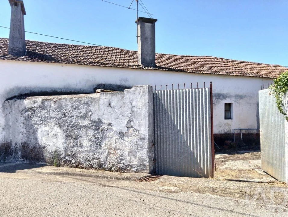 Moradia T2 para Venda em Brogueira, Parceiros de Igreja e Alcorochel Foto 39