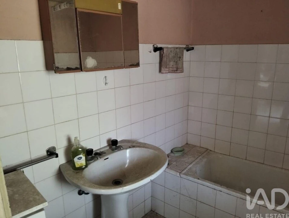 Moradia T2 para Venda em Brogueira, Parceiros de Igreja e Alcorochel Foto 24
