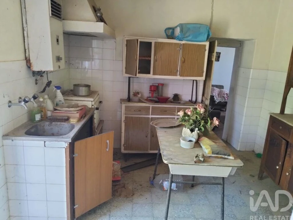 Moradia T2 para Venda em Brogueira, Parceiros de Igreja e Alcorochel Foto 16