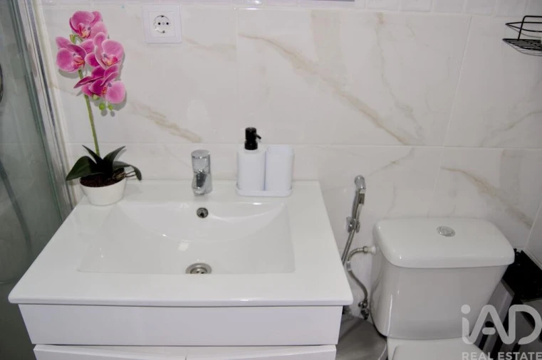 Apartamento T1 para Venda em Alfragide Foto 22