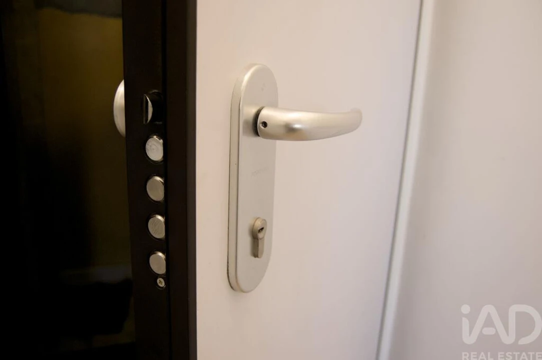 Apartamento T1 para Venda em Alfragide Foto 23