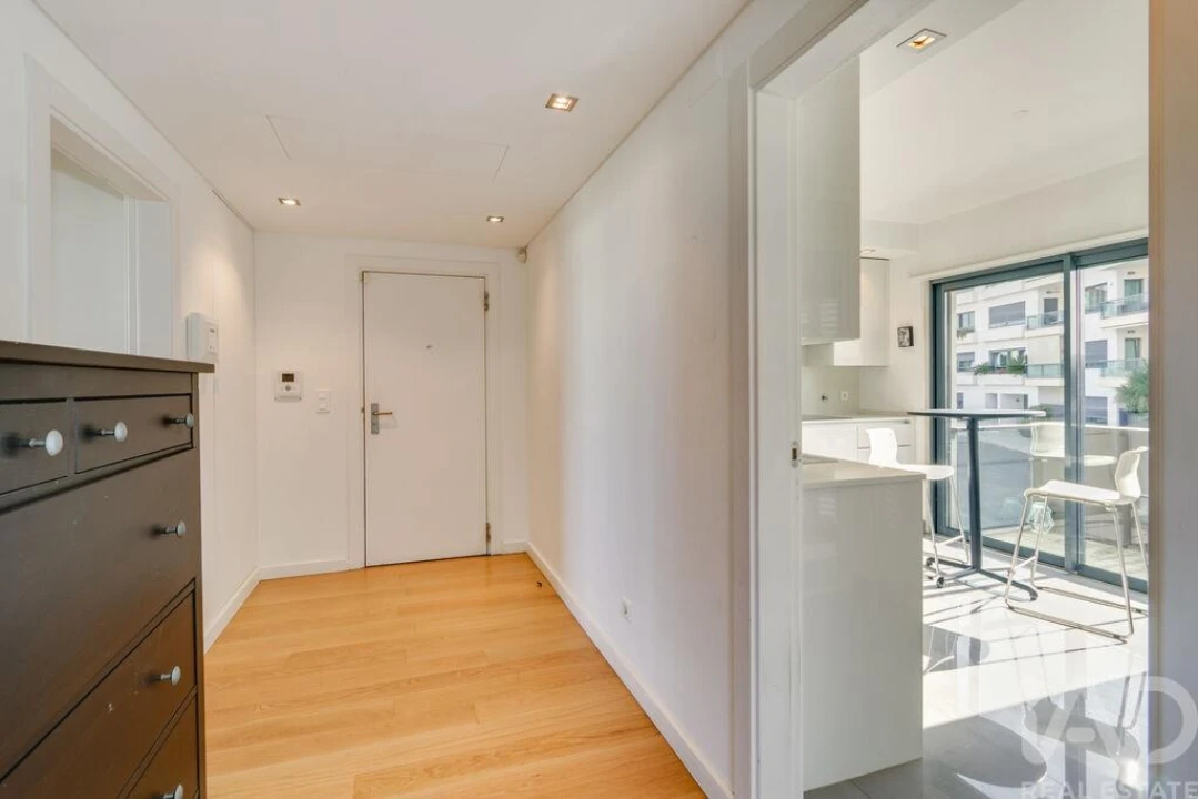 Apartamento T2 para Arrendamento em Lumiar Foto 21