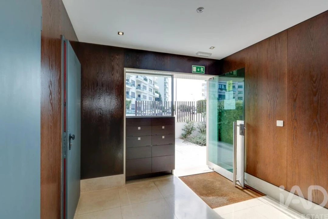 Apartamento T2 para Arrendamento em Lumiar Foto 1