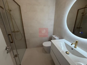 Apartamento T2 para Venda em Alfragide