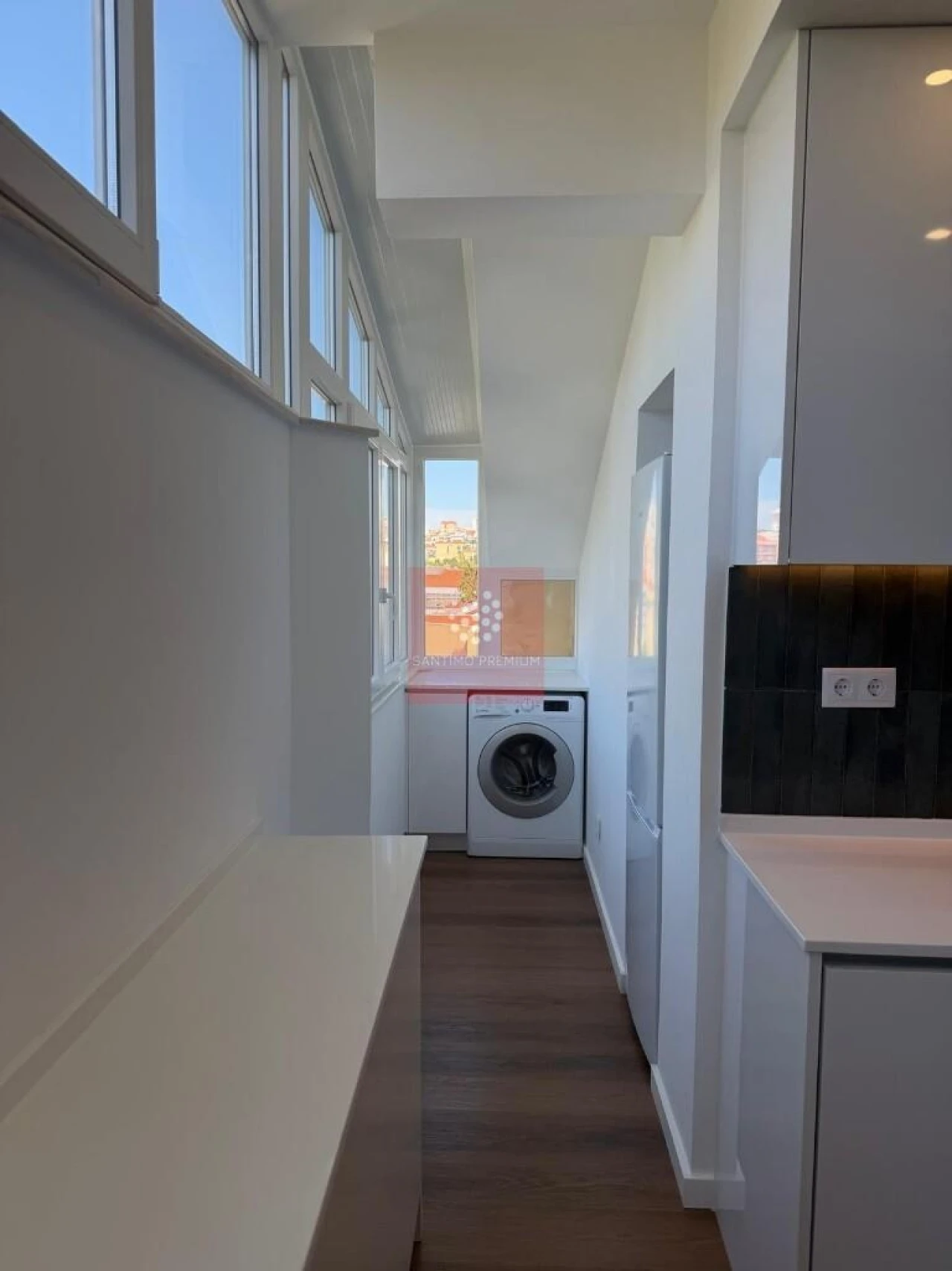 Apartamento T2 para Venda em Alfragide Foto 6