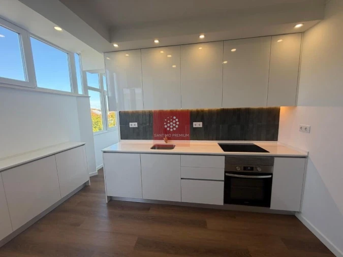 Apartamento T2 para Venda em Alfragide Foto 5