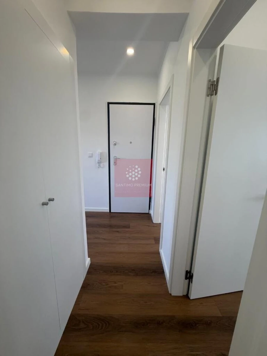 Apartamento T2 para Venda em Alfragide Foto 35