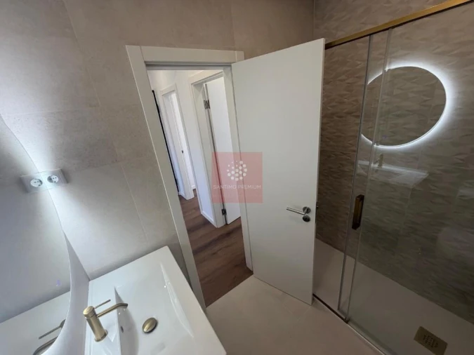 Apartamento T2 para Venda em Alfragide Foto 33